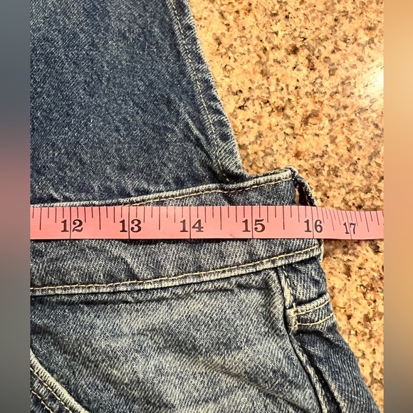 FREE PEOPLE Sunkissed Short Overalls Size 6 NWOT Sold out online Frayed hem - Picture 9 of 12